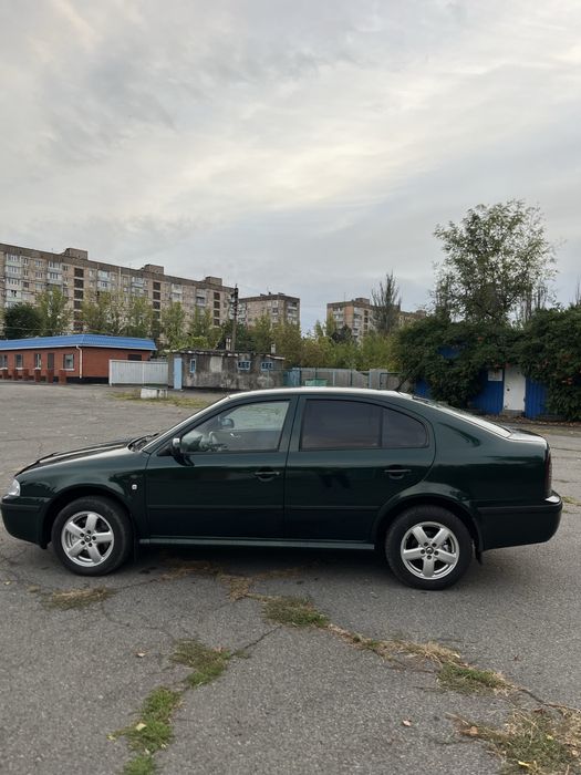 Продам  Шкода октавія 1.8 т