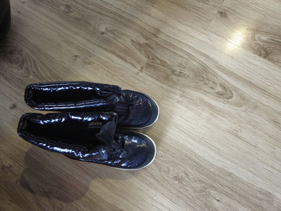 Buty śniegowce za kostke r.30.
