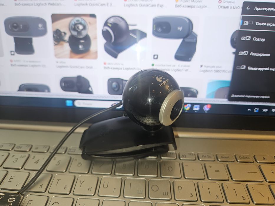 Вебкамера Logitec чёрная