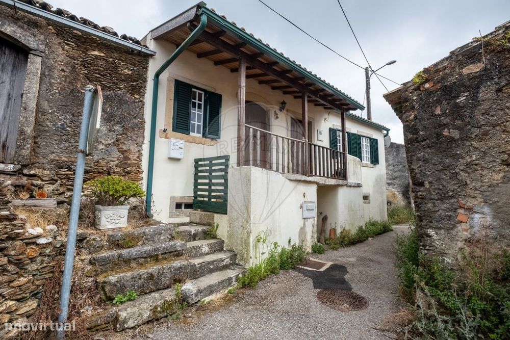 Moradia T2 para venda