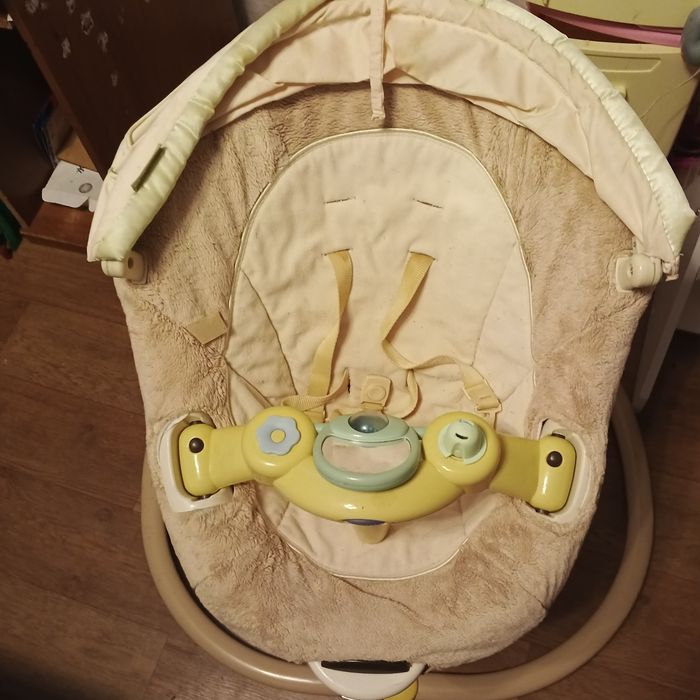 укачивающий центр graco