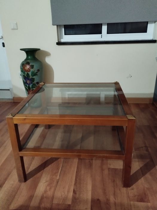 Mesa de centro quadrada