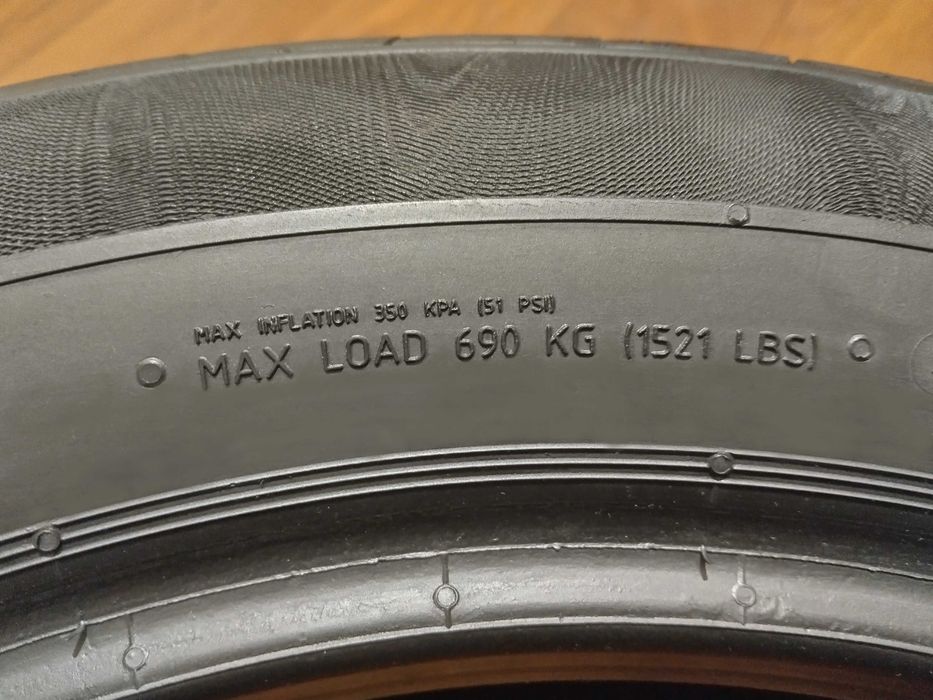 Opony Letnie 225/55/16 Continental Para (2 szt.)