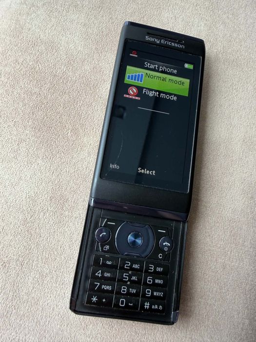 Sony Ericsson Aino