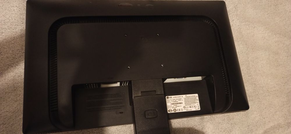 Monitor LG flatron