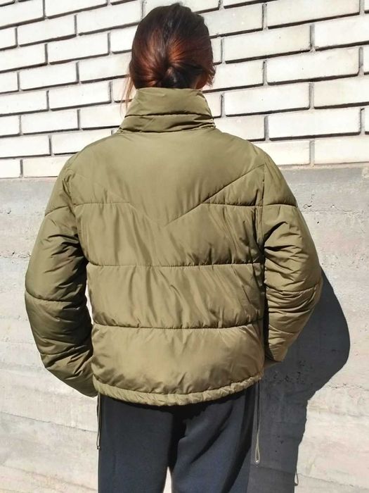 Весенняя женская куртка S/M Bershka