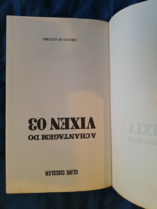 Livro "A Chantagem do Vixen 03" de Clive Cussler