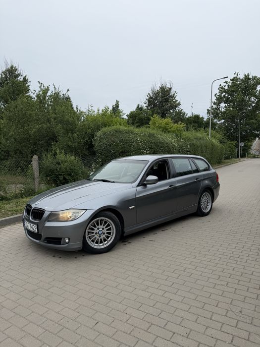 Bmw e91 2011r 320d 184km
