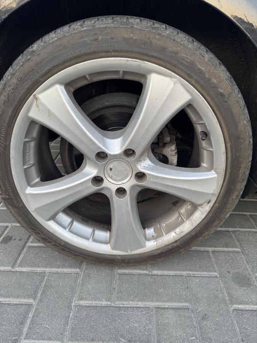 Диски с резиной 215/40 R18
