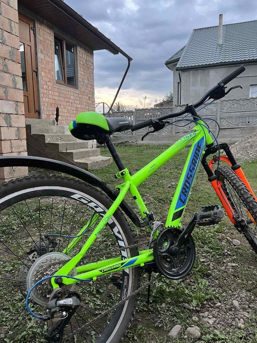 Велосипед,ровер.