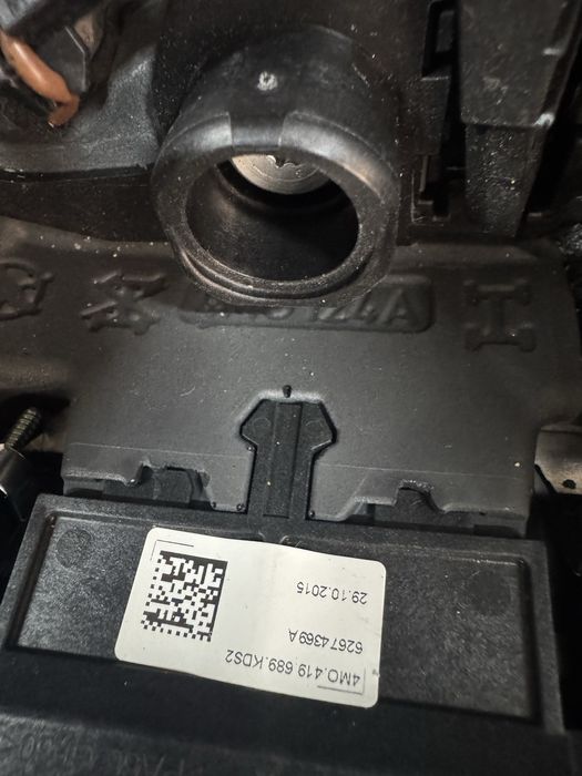 Руль / Подушка безпеки руля airbag Audi Q7 4M