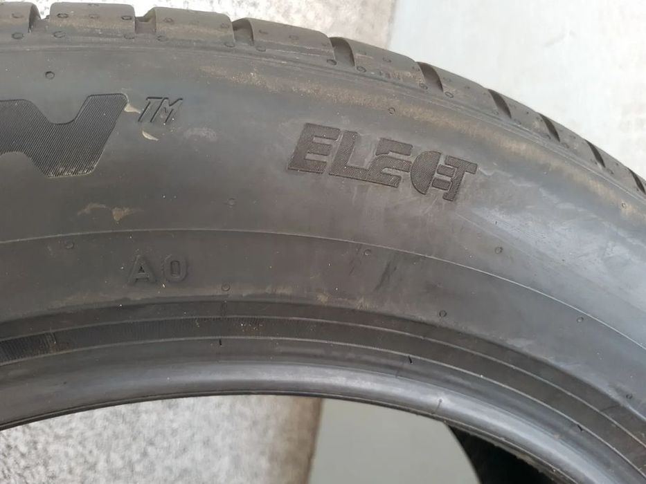 pirelli scorpion tm (ao)  235/55r19   235/55/19