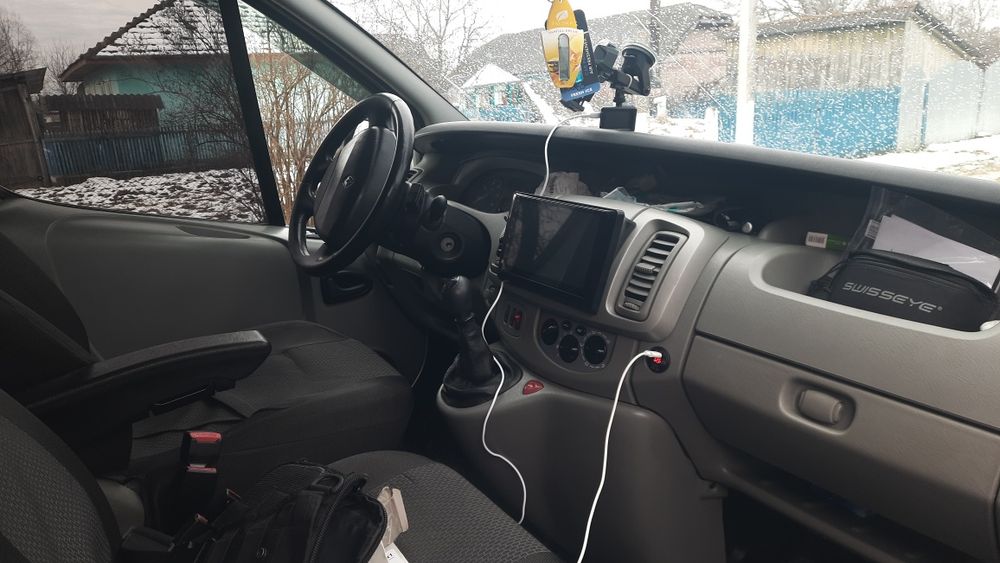 Renault  Trafic  Passenger