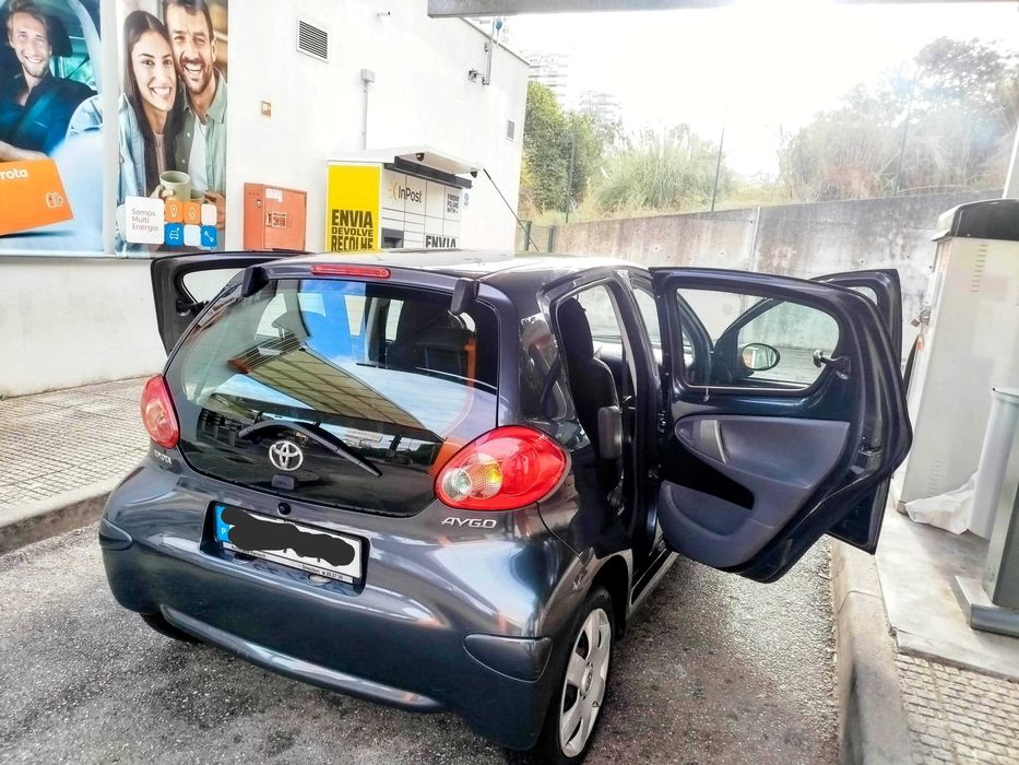 Toyota Aygo 1.0 Plus Ac excelente — photo 4