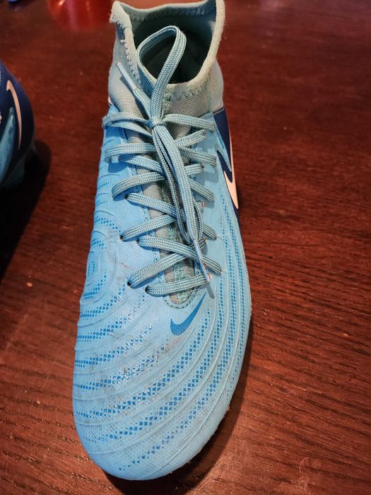 Nike phantom Luna 39' korki dla chłopca