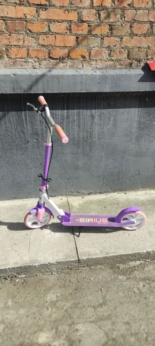 Дитячий самокат SIRIUS Skyper