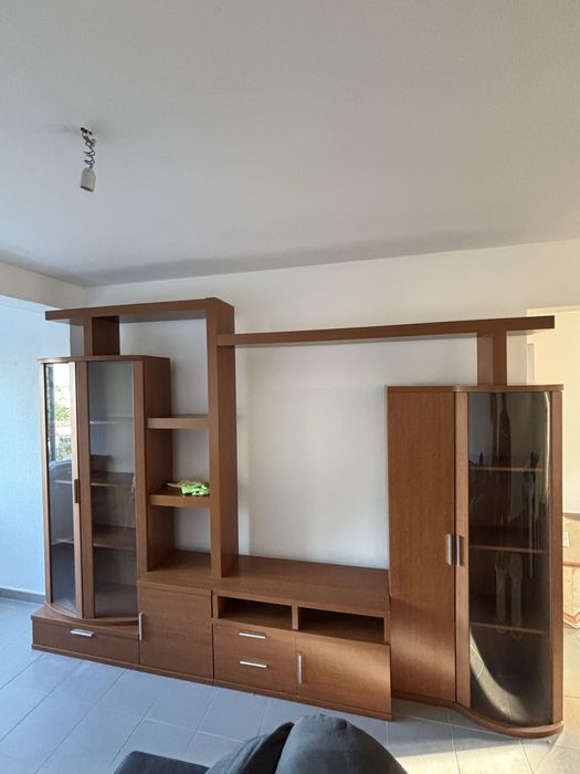 Móvel de sala em pinho maciço – excelente estado