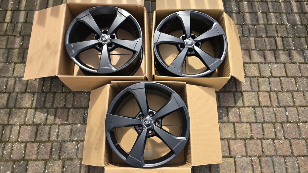 Trzy felgi audi A3 S3 19" rotor