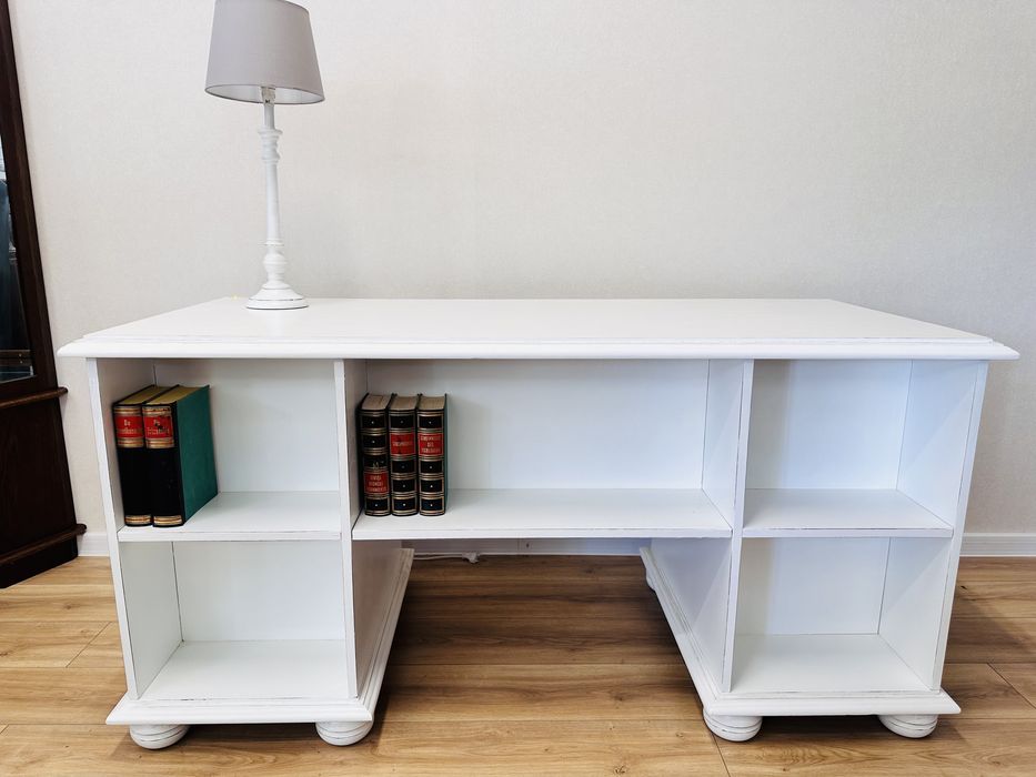 Odrestsurowane, białe biurko dębowe z biblioteczką :)