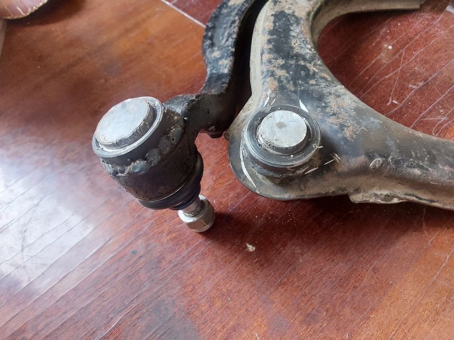 Ричаги підвіски MITSUBISHI