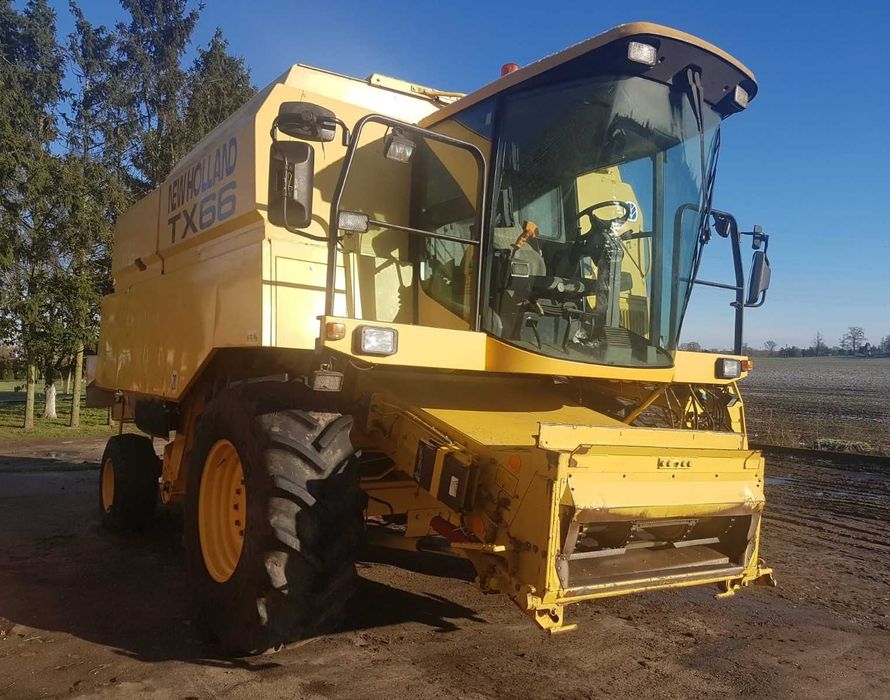 Kombajn NEW HOLLAND TX66 w bardzo dobrym stanie
