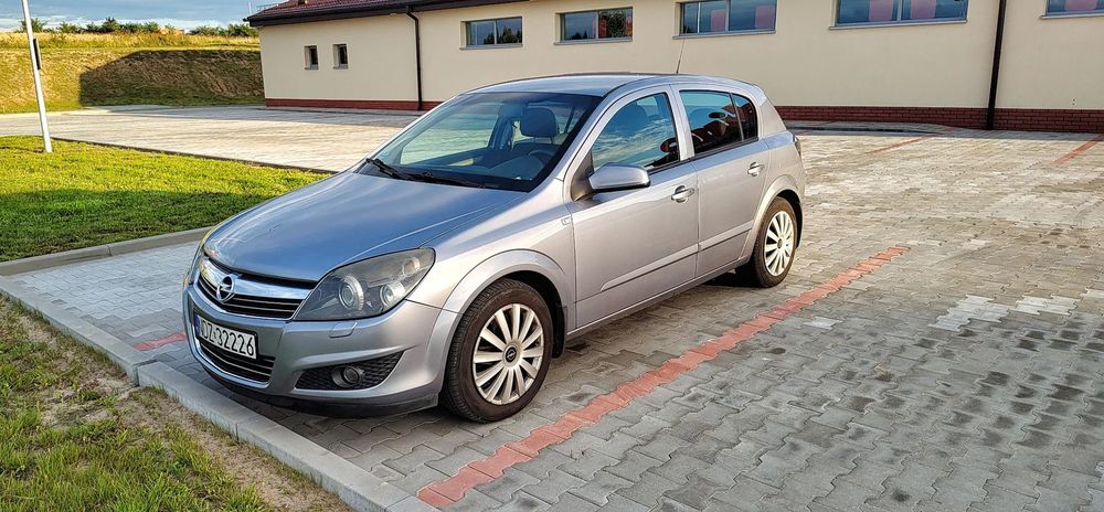 Opel Astra Opel Astra H Polift | 2008 | 1.6 Benzyna+LPG