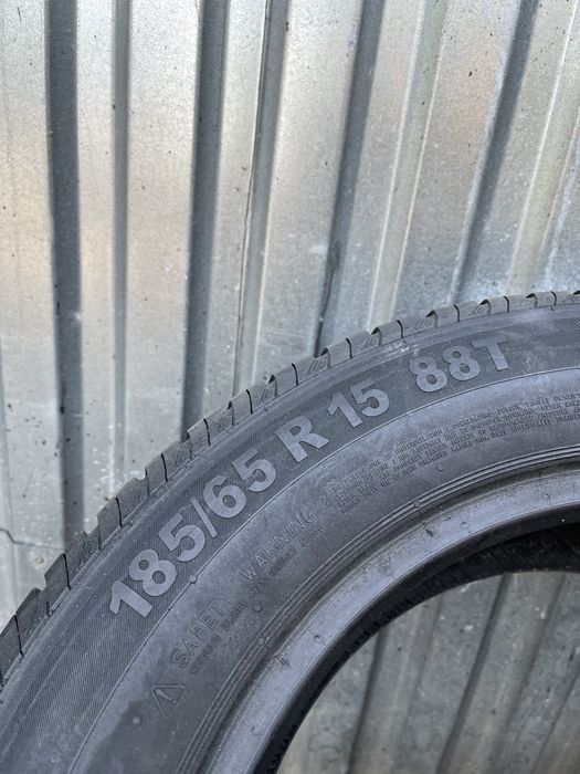 nr24  2 opony letnie contienntal 185/65/15
