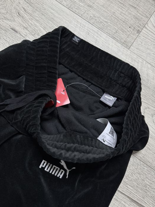 Жіночий велюровий костюм puma