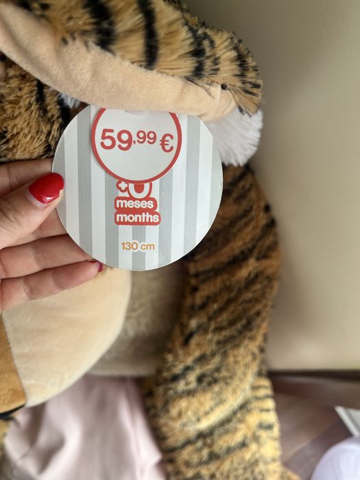 Tigre de peluche