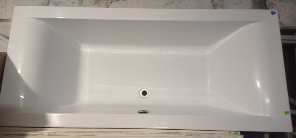 Wanna akrylowa duża,180x80,kpl