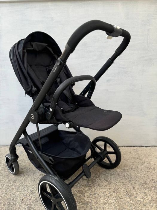 Продам коляску cybex 3 в 1