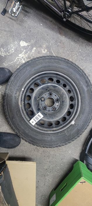 Opony Continental/Hankook 16" zimowe stan bdb