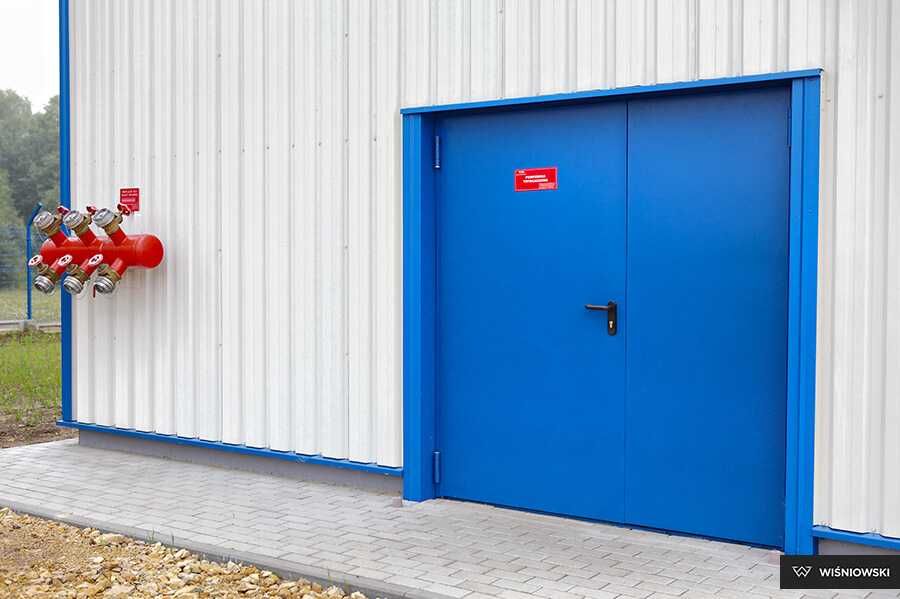 Drzwi zewnętrzne techniczne stalowe płaszczowe WIŚNIOWSKI