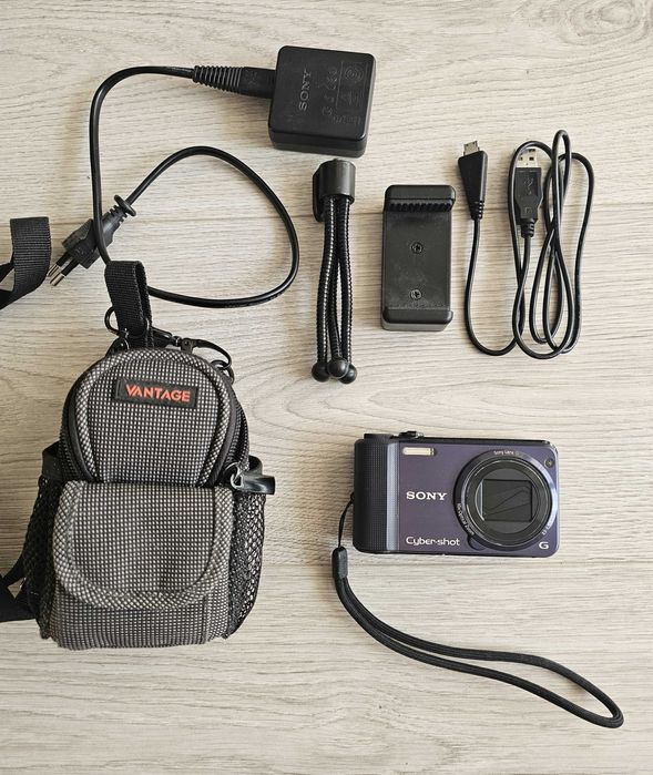 Sony Cyber-Shot DSC-HX7V + akcesoria