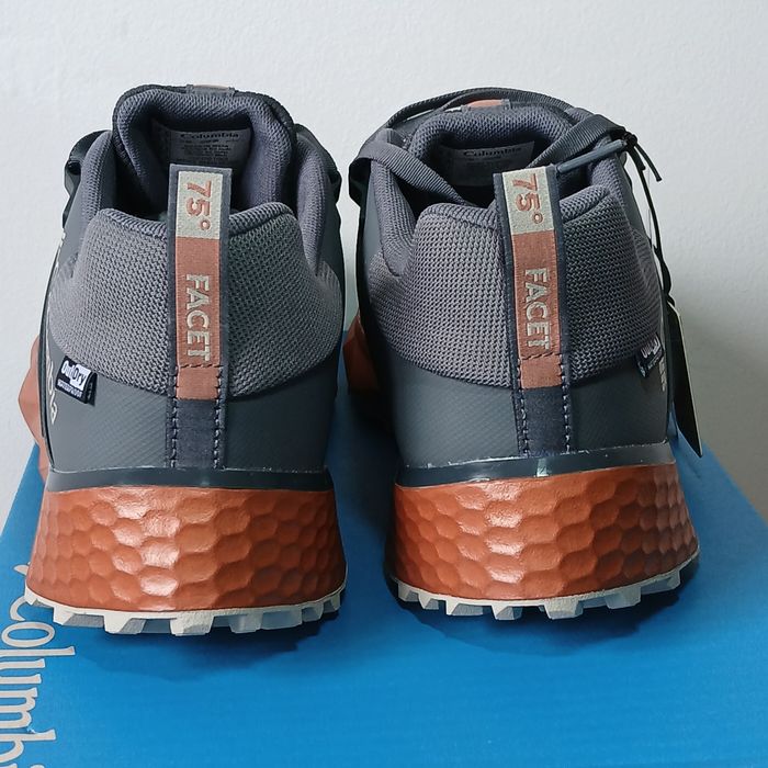 Columbia Facet 75 Outdry