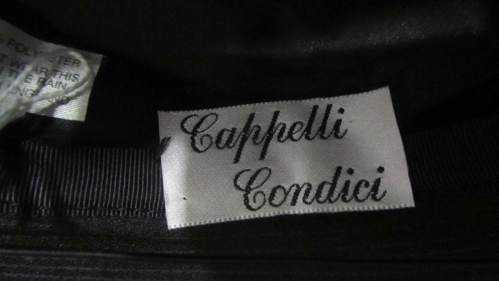 Шляпки винтажные,-2 шт.Англия.