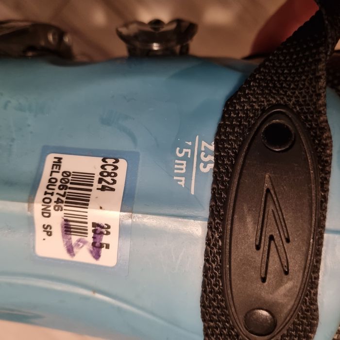 Buty narciarskie dziecięce rozm. 23,5 Lange