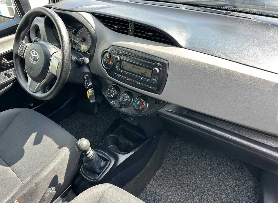 Toyota Yaris 1.4 D-4D Comercial | 6.500€ + IVA Dedutível | Revisões Toyota
