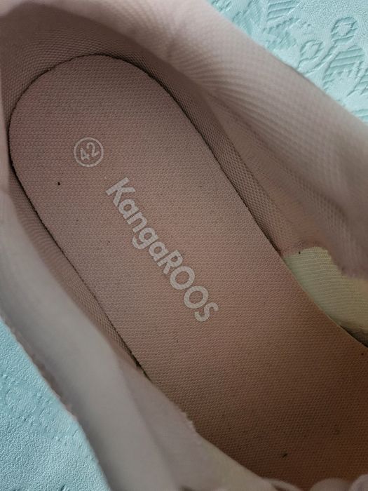 Sprzedam nowe adidasy odbiór do uzgodnienia