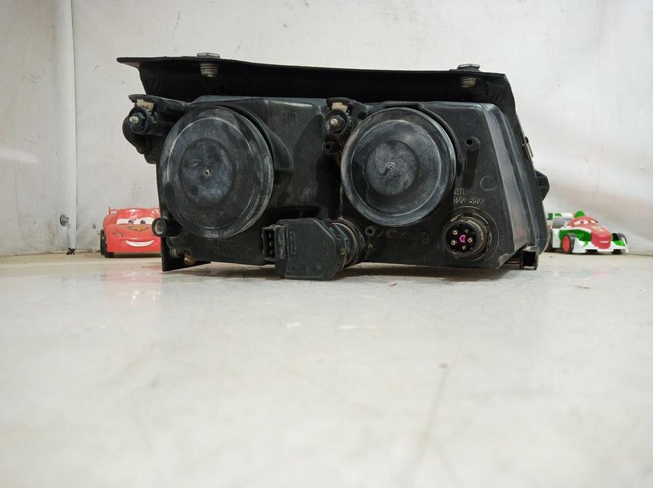 FAROL DIREITO VOLKSWAGEN PASSAT VARIANT 2000 -3B0941295A