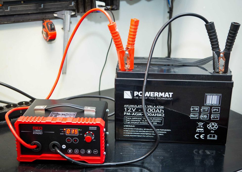 prostownik inwertorowy z rozruchem 180a 12/24v ładowarka 30a rtpi0167
