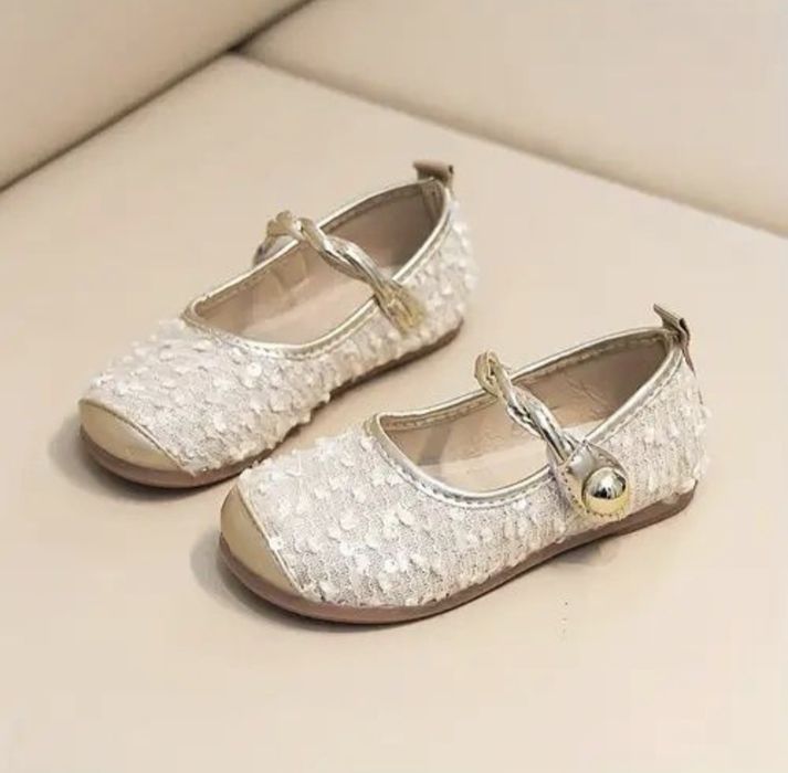 Святкові туфлі, балетки золотисті 35р, 21см