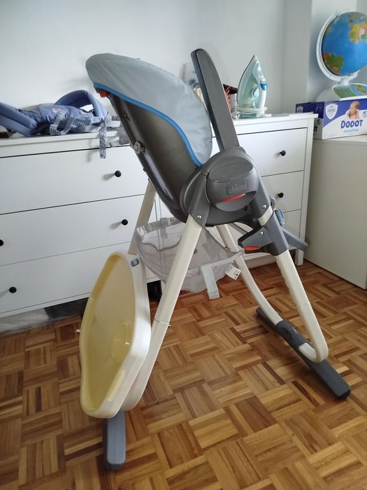 Cadeira de refeição