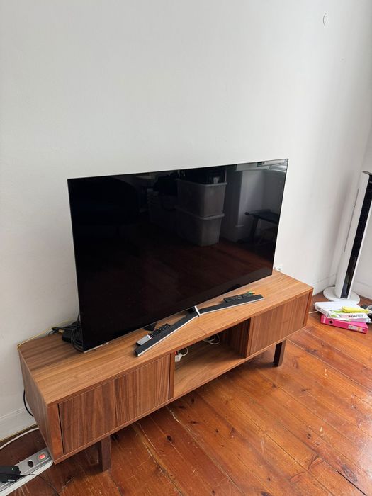 Tv oled 10" HISENSE H55O8B