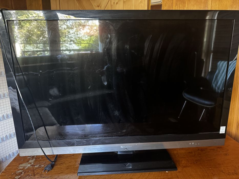 Telewizor sharp 42 cale