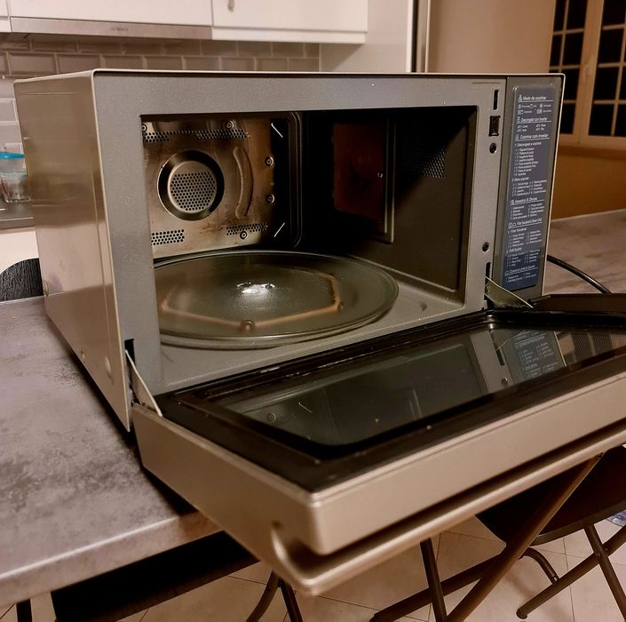 Micro ondas / Forno LG NeoChef