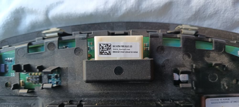 Продам освещение салона Ford edge