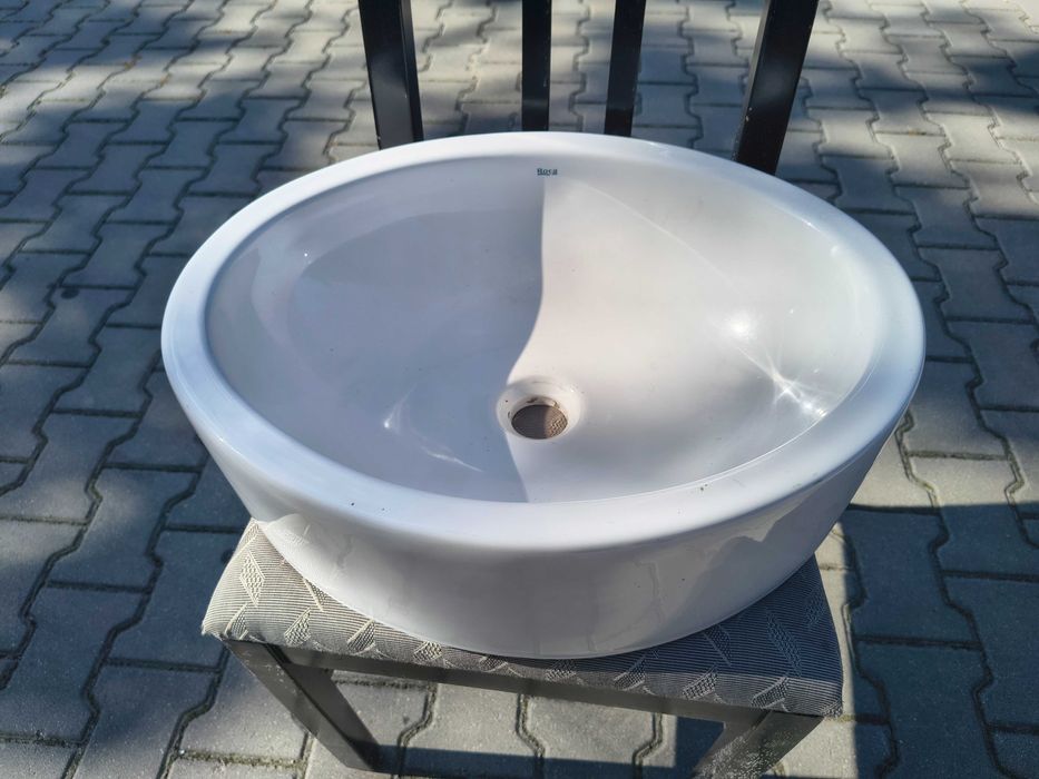 Umywalka nad-blatowa ROCA