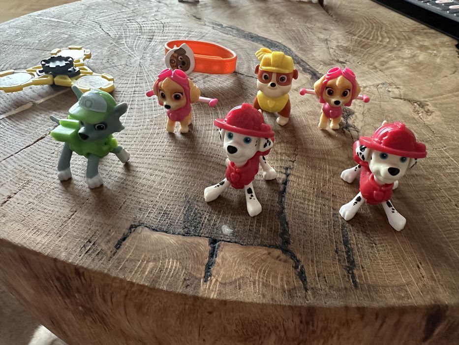 Psi patrol kinder niespodzianka