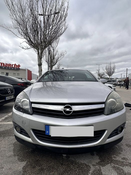 Opel Astra GTC 1.6 105cv